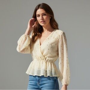 Bailey Rose ladies, blouse size medium NWT cream color with gold stars V-neck